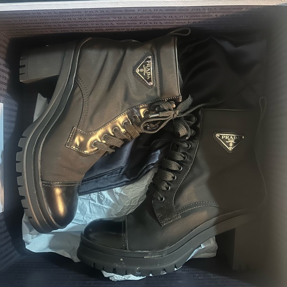 Prada Black Lace-Up Women's Boots - Picture 4 of 5